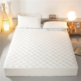 Cotton Thicken Quilted Mattress Cover King Quilted Bed Sheet Anti-Bacteria Mattress Topper Air-Permeable Customizable