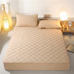 Cotton Thicken Quilted Mattress Cover King Quilted Bed Sheet Anti-Bacteria Mattress Topper Air-Permeable Customizable